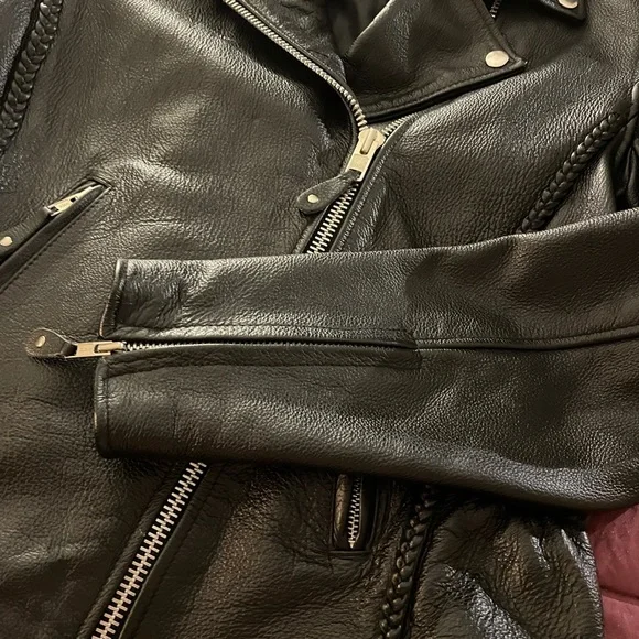 Women’s black leather biker jacket - Picture 7 of 8